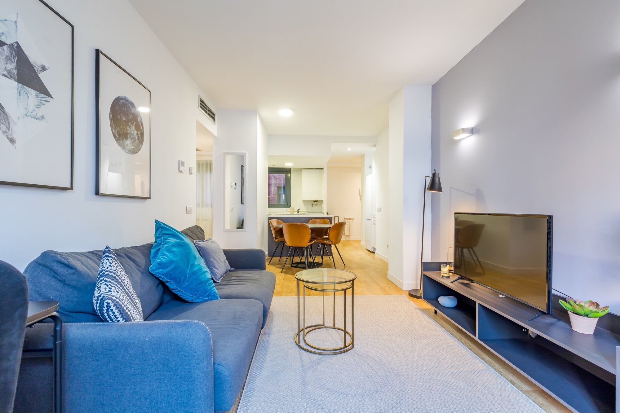 Avenida de la Ciudad de Barcelona 89, 2 Bedrooms - Main Image