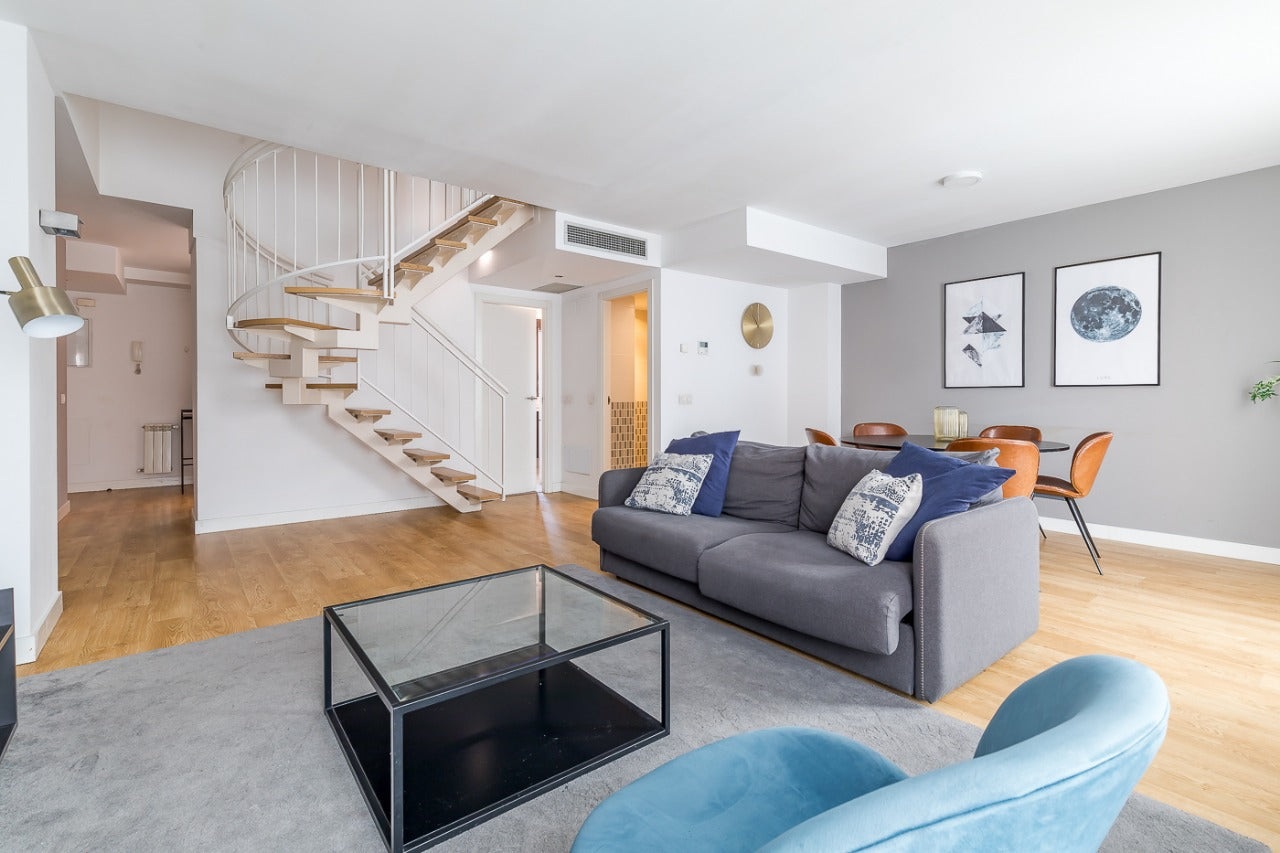 Avenida de la Ciudad de Barcelona 89, 3 Bedrooms Duplex